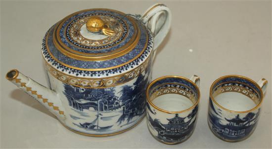 A Chinese export blue and white forty one piece tea set, Qianlong period,